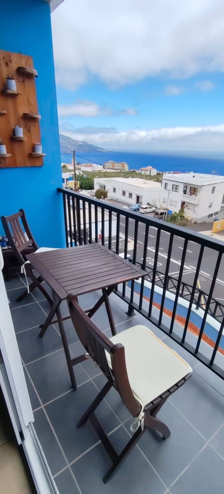 Un Hogar Lleno de Luz con Vistas al Mar