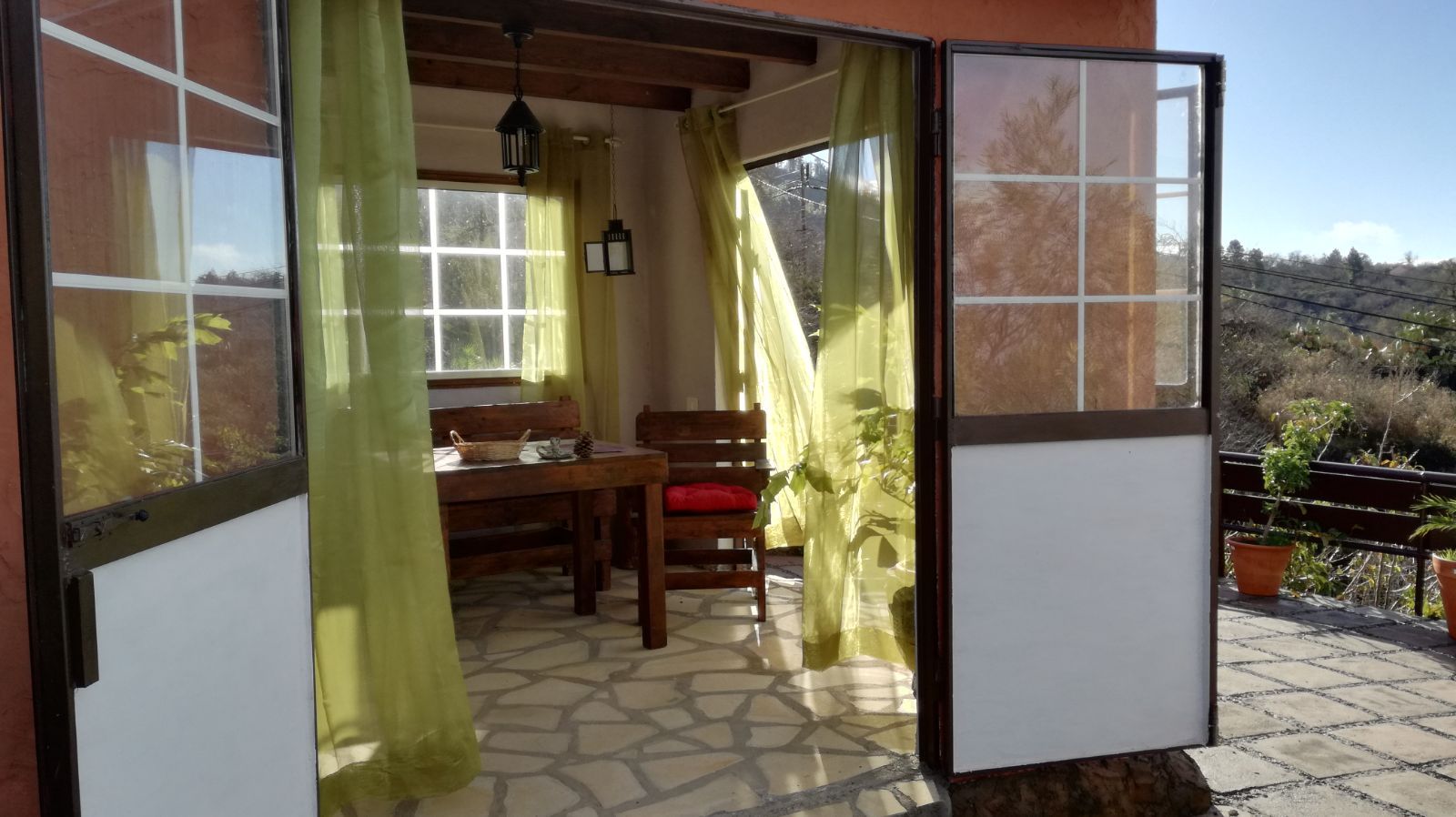 Canarian Property with Pool and Great Potential — photo 8