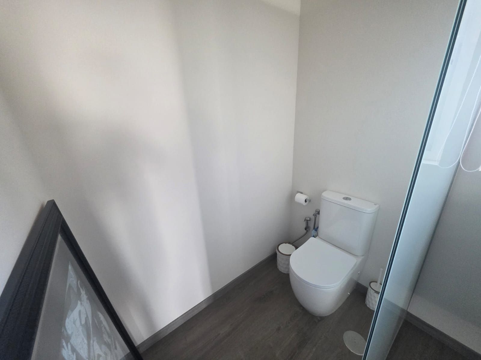 Contemporary Architectural Residence — photo 22