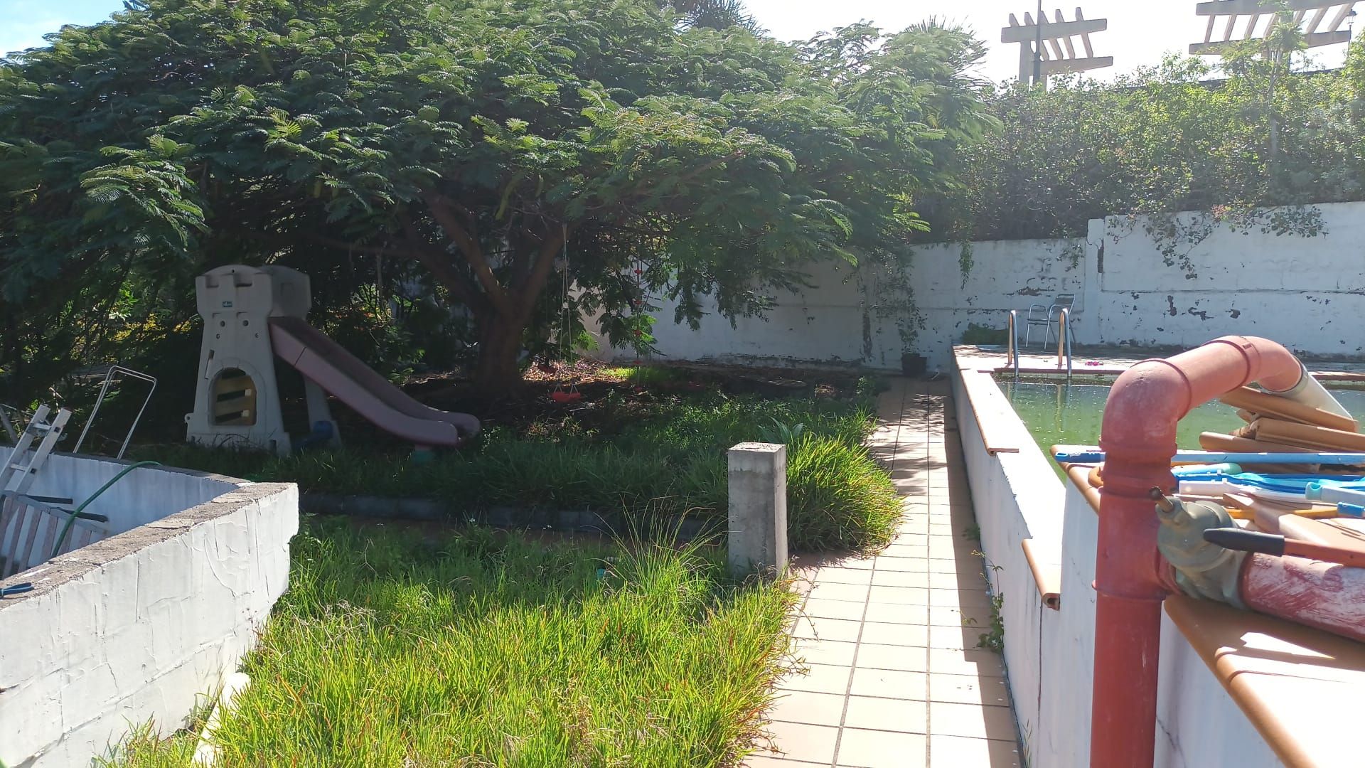 A Distinctive Residence in El Zumacal — photo 31