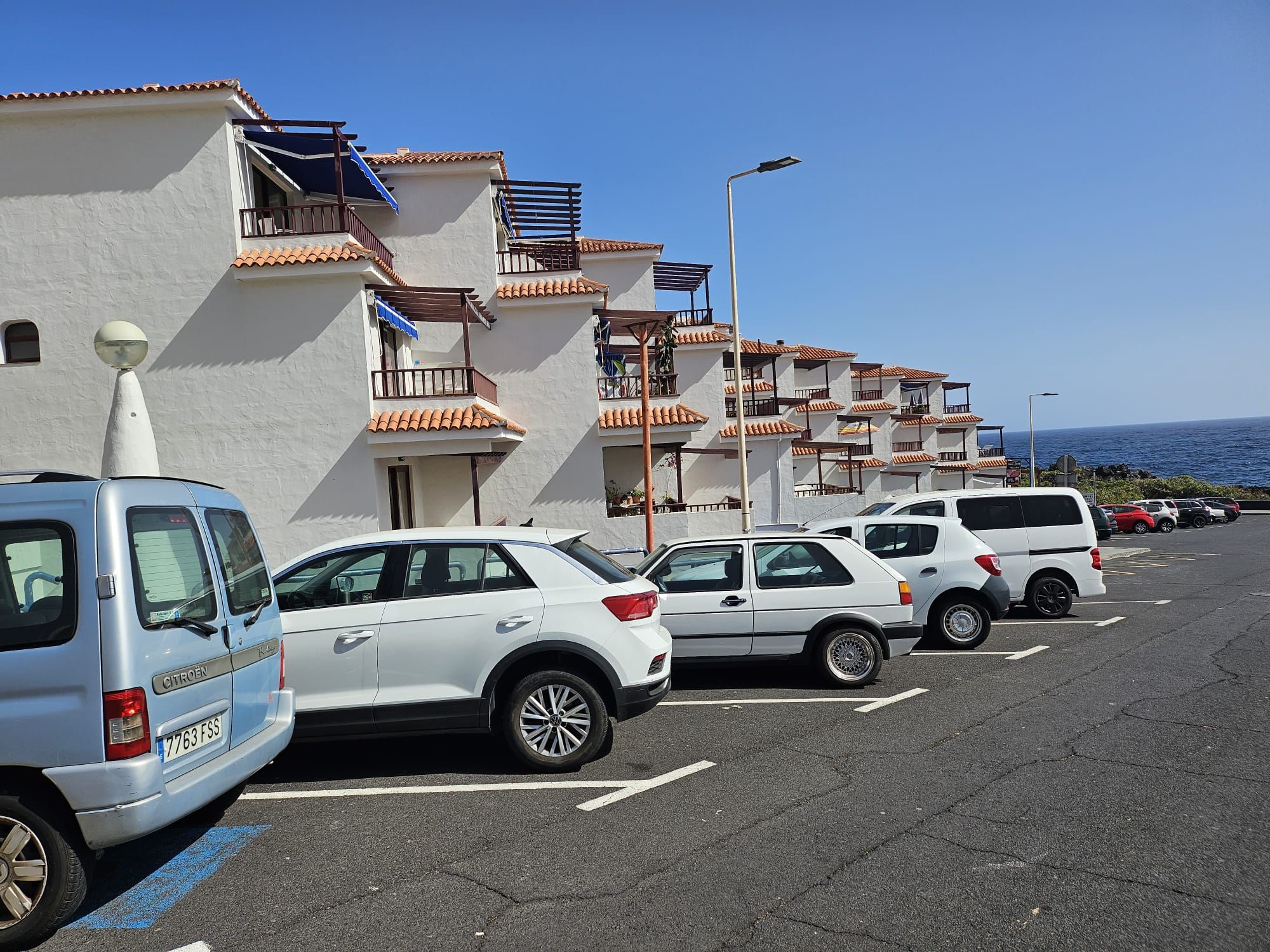 Local comercial en Los Cancajos con 215 m² y licencia de supermercado — photo 2