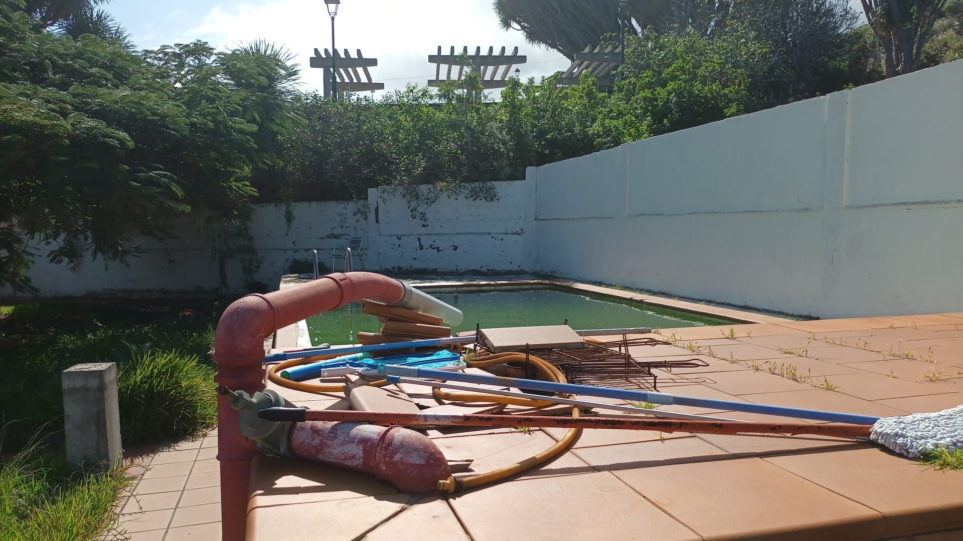A Distinctive Residence in El Zumacal — photo 32