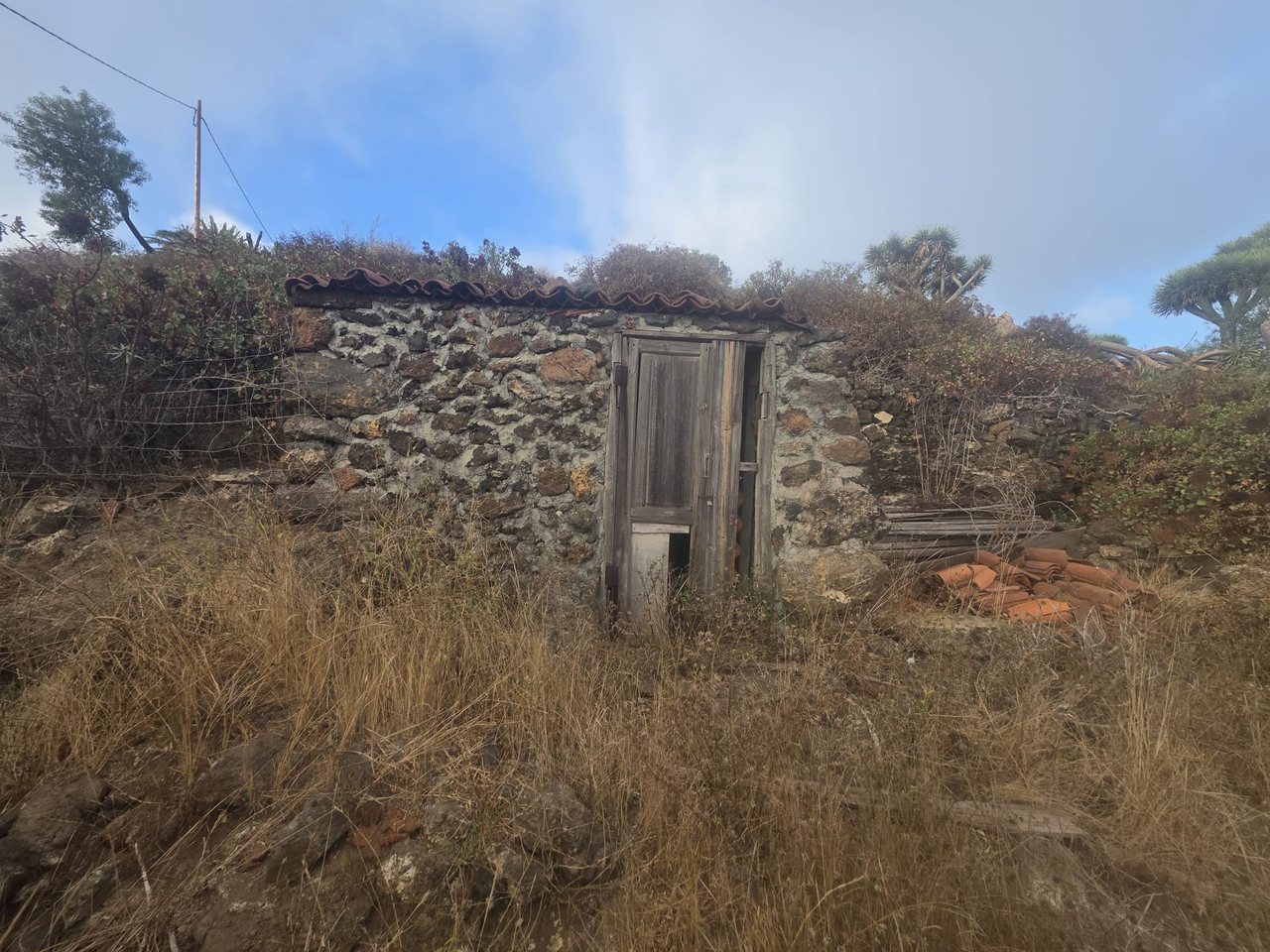 Finca Rural Con Dos Construcciones