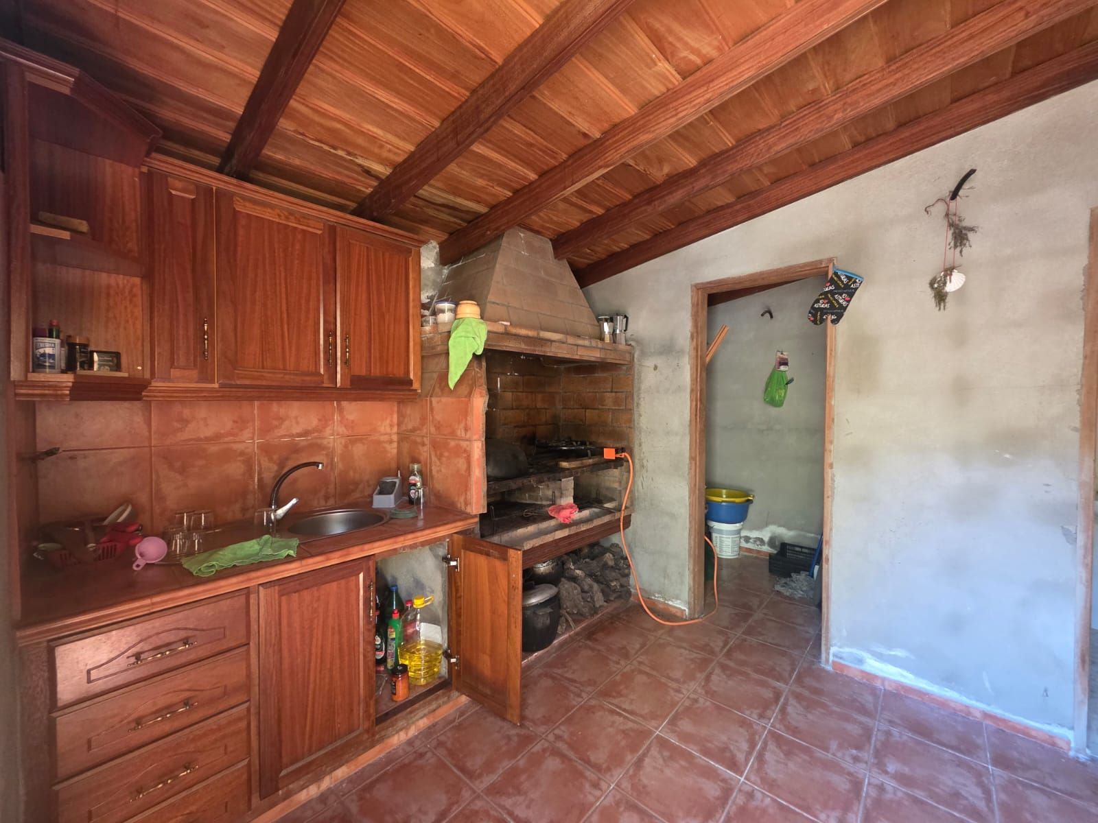 Traditionelle Architektur und Weinberge in Tijarafe — photo 3