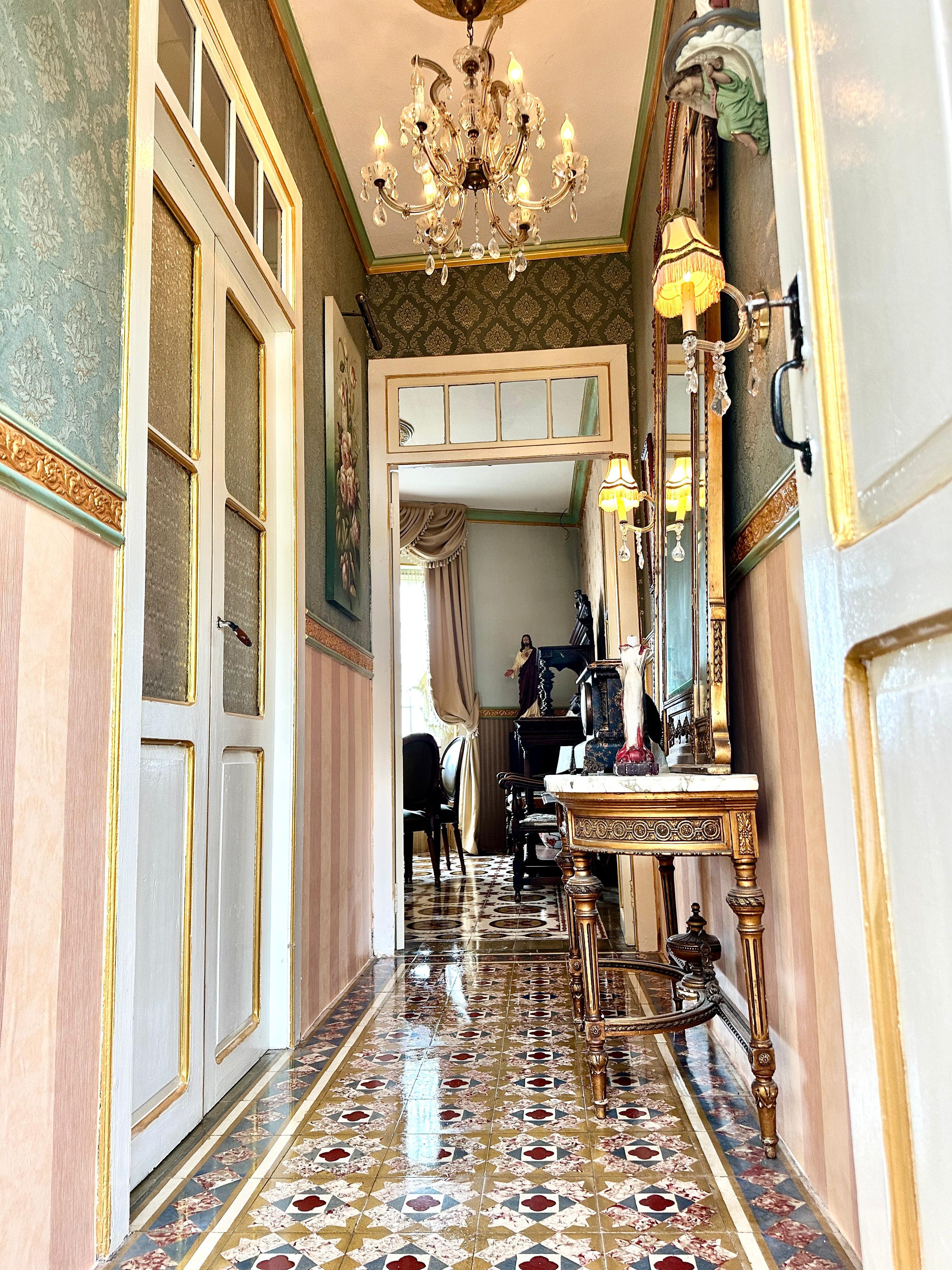  A Landmark Colonial Residence with Established Commercial Income — photo 30