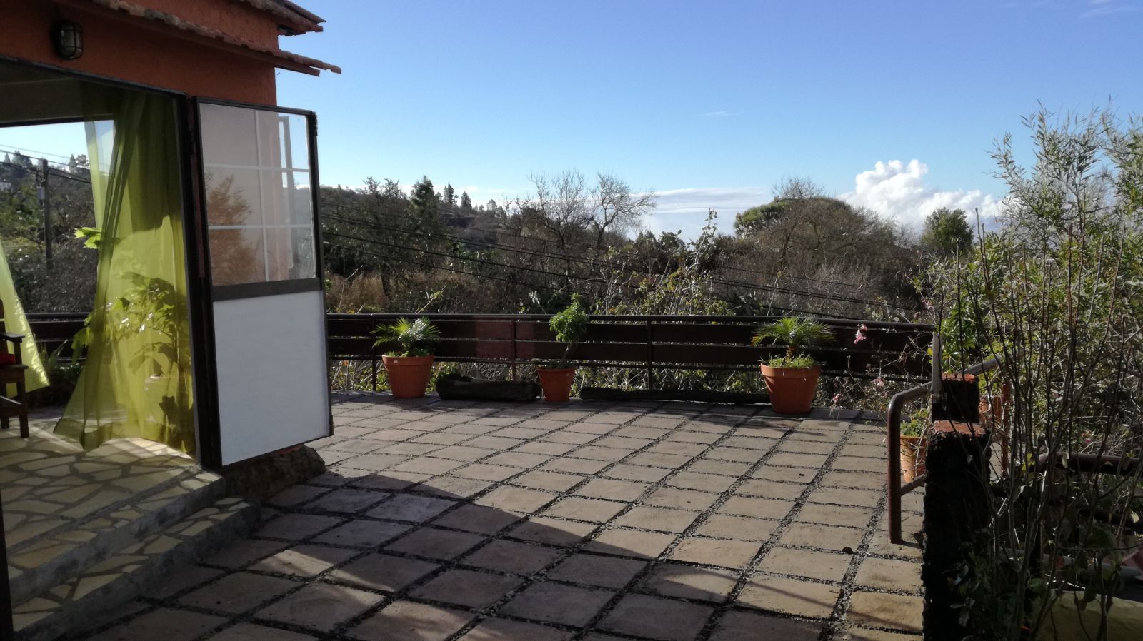 Canarian Property with Pool and Great Potential — photo 7