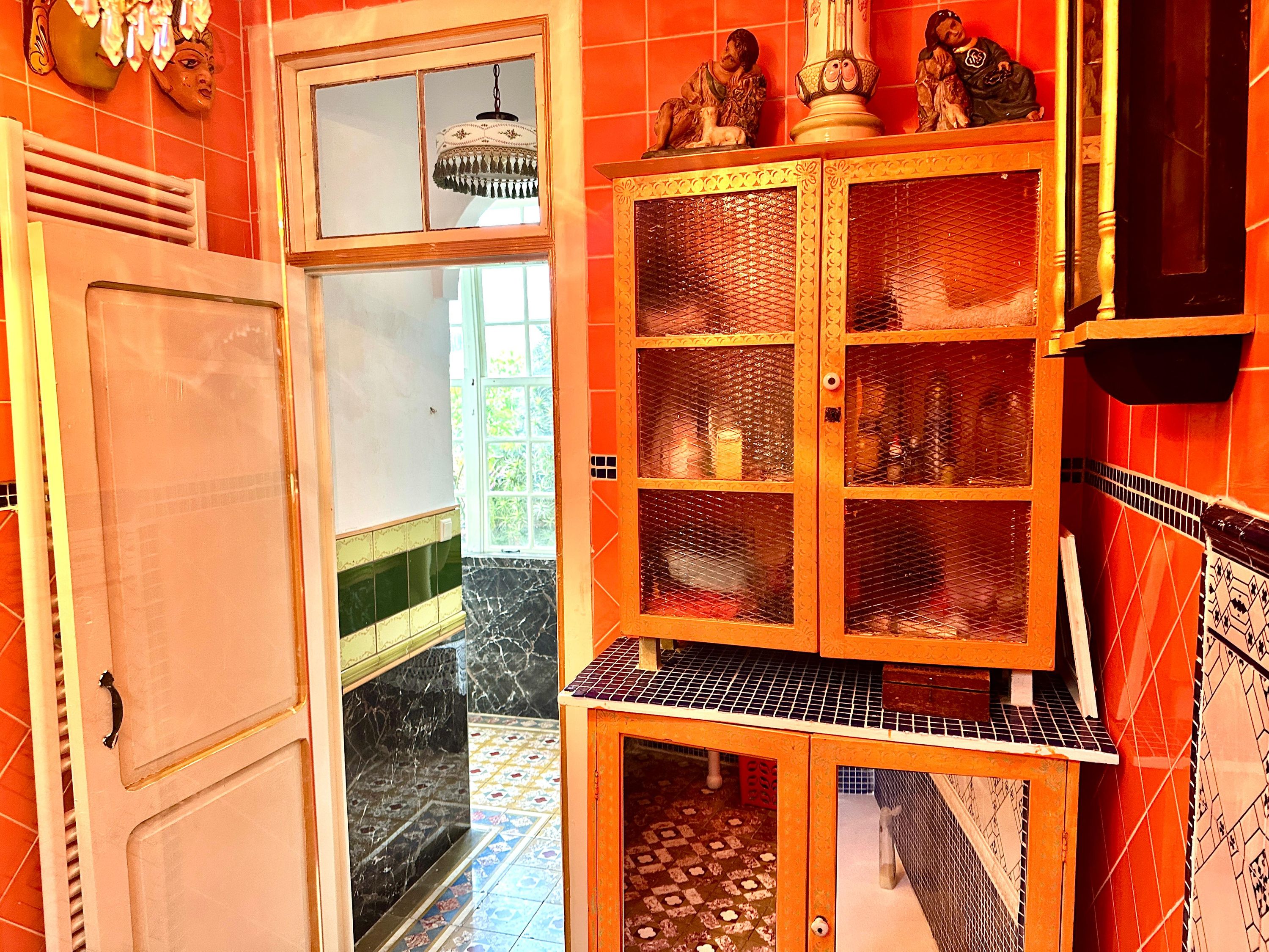  A Landmark Colonial Residence with Established Commercial Income — photo 26